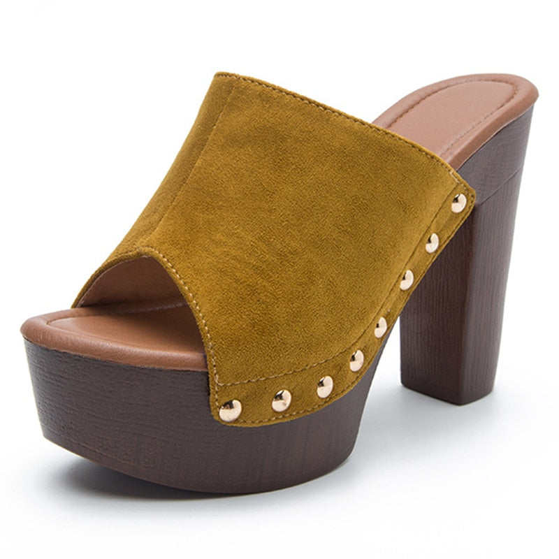 GC Women "Rivet Ready" Mules