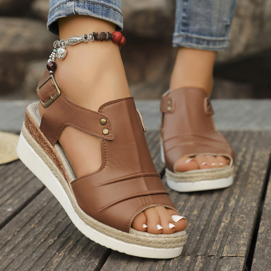 GC Women "Fish Tale" Sandals