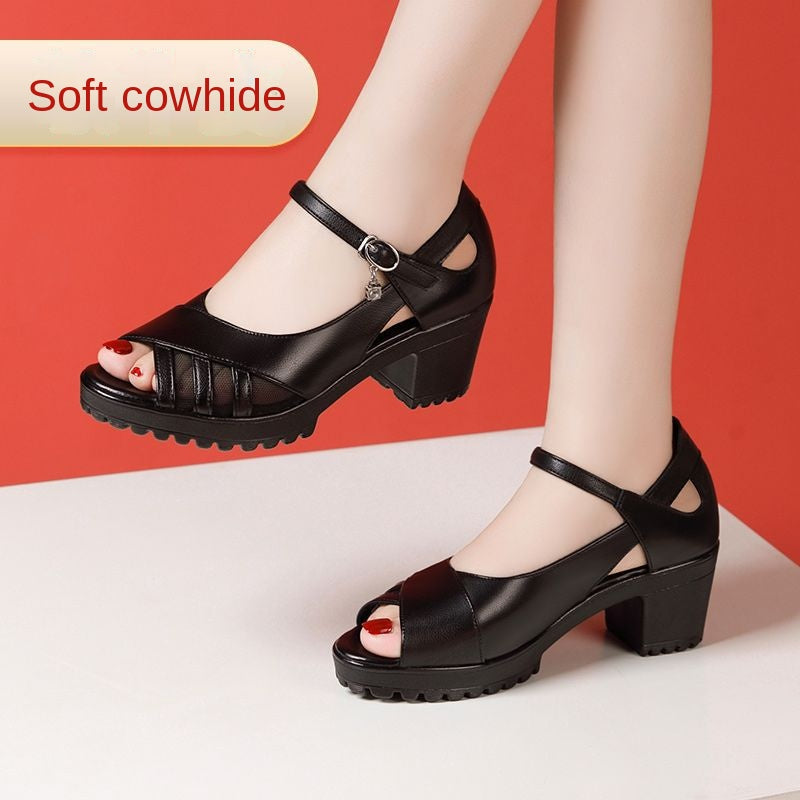 GC Women "Elevated Comfort" Platform Sandals