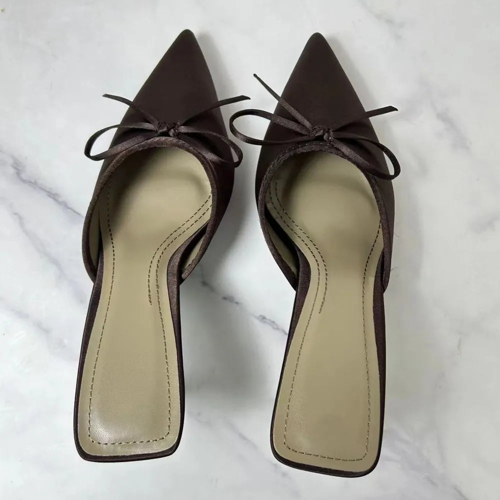 GC Women "Satin Elegance" Pumps