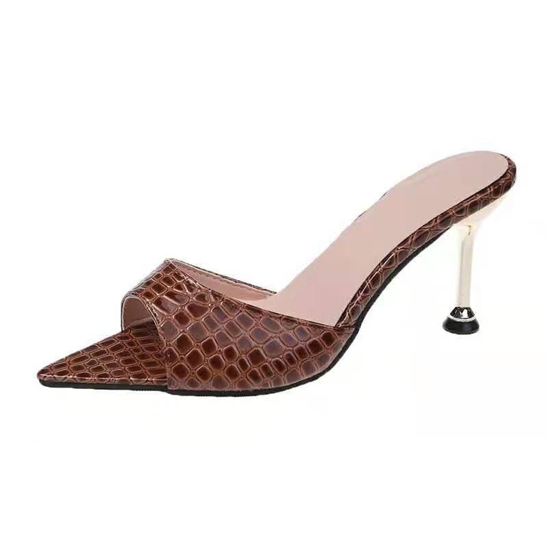 GC Women "Steppin" Heeled Sandals