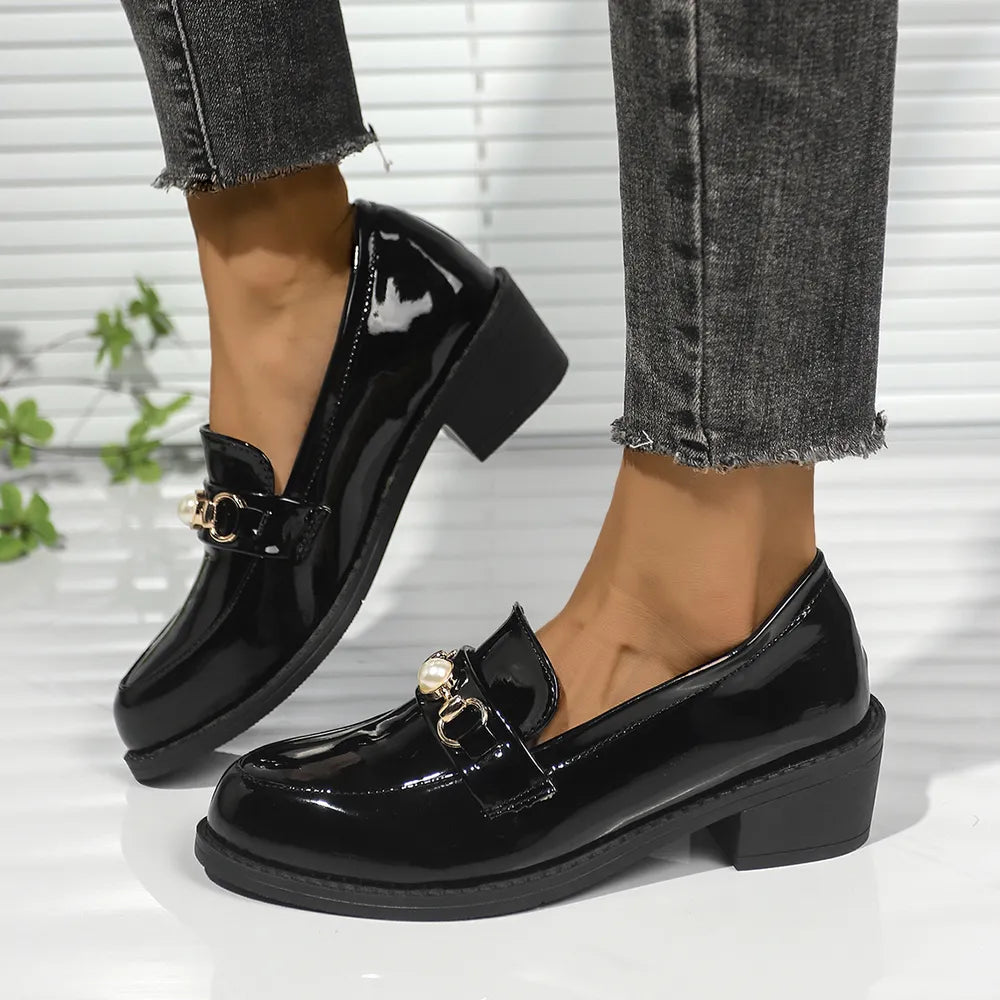GC Women "Flat Out" Loafers