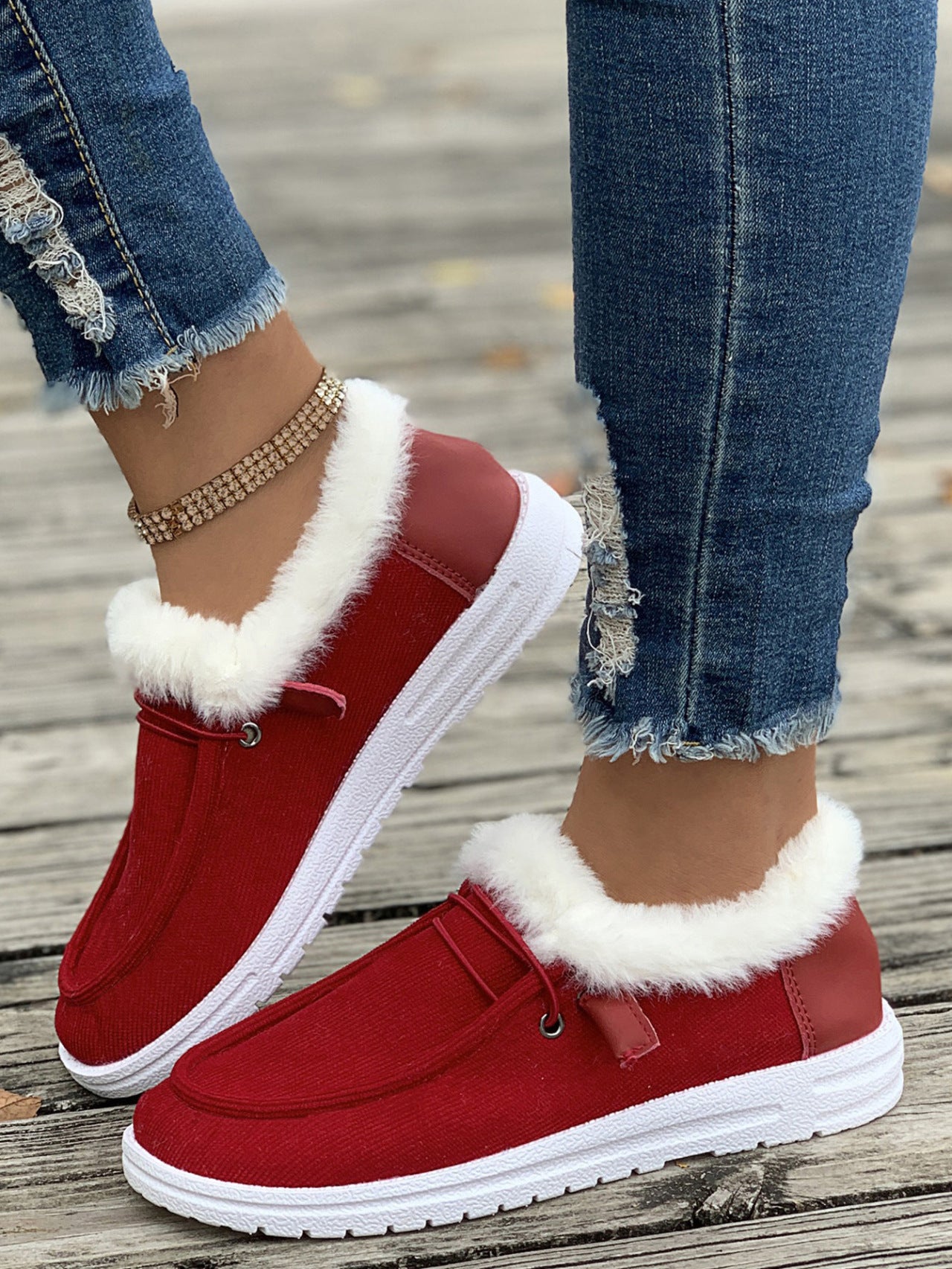 GC Women "Plush Path" Casual Shoes