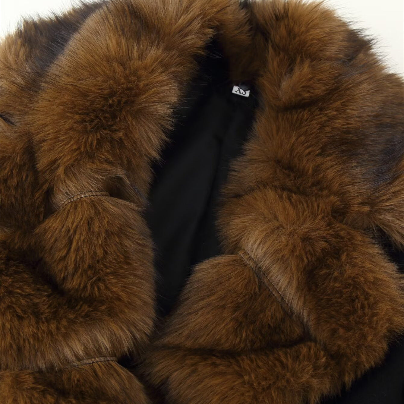 GC Women "Elegant Poof" Coat