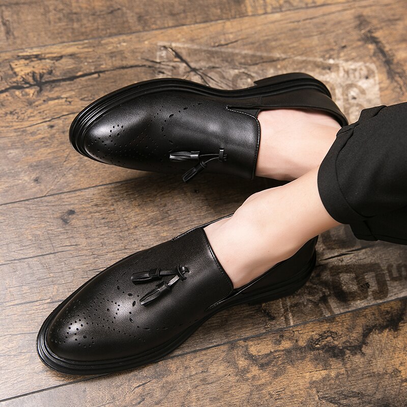 GC Men "Brogue & Bold" Oxford Shoes