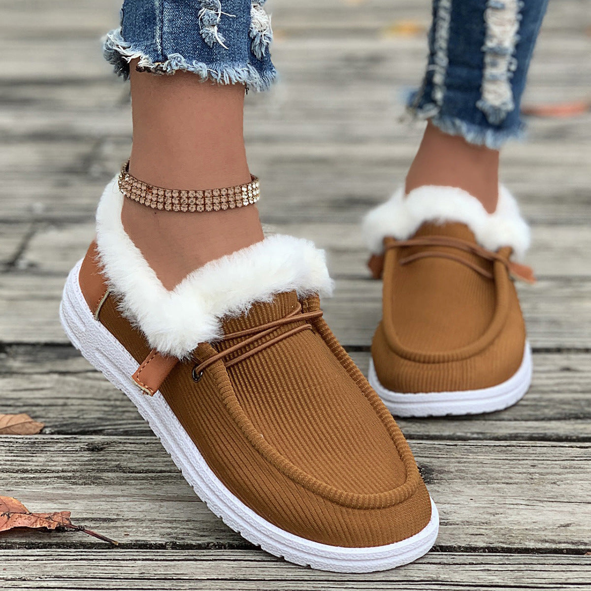 GC Women "Plush Path" Casual Shoes