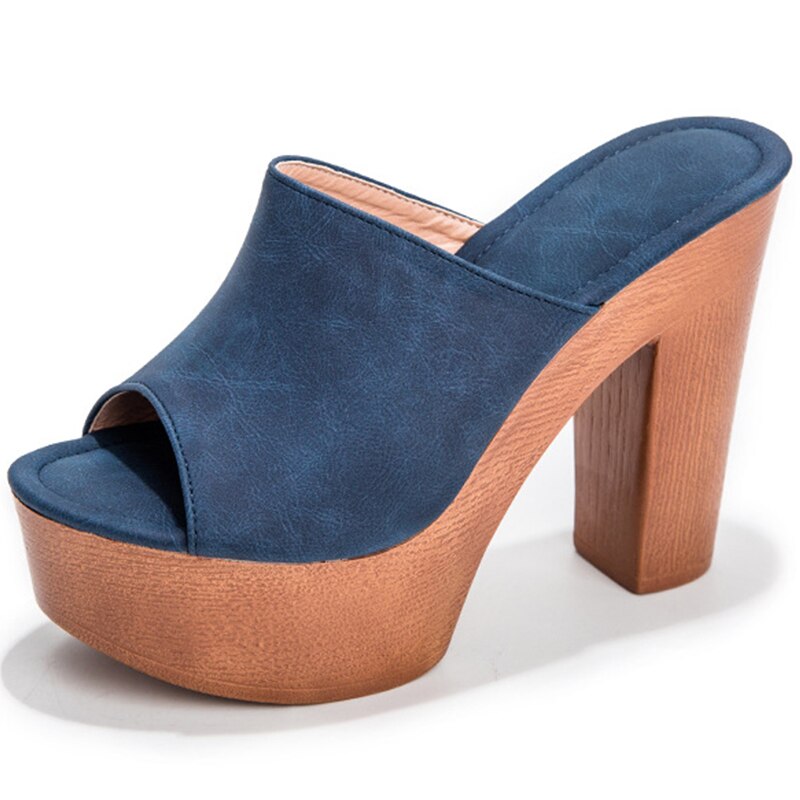 GC Women "Rivet Ready" Mules