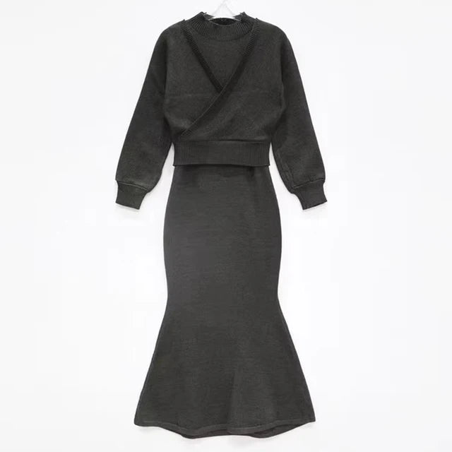 GC Women "Knit Knot" Two-Piece Set