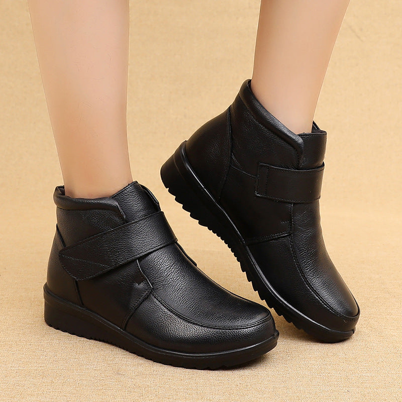 GC Women "Comfort Grace" Fleece Boots