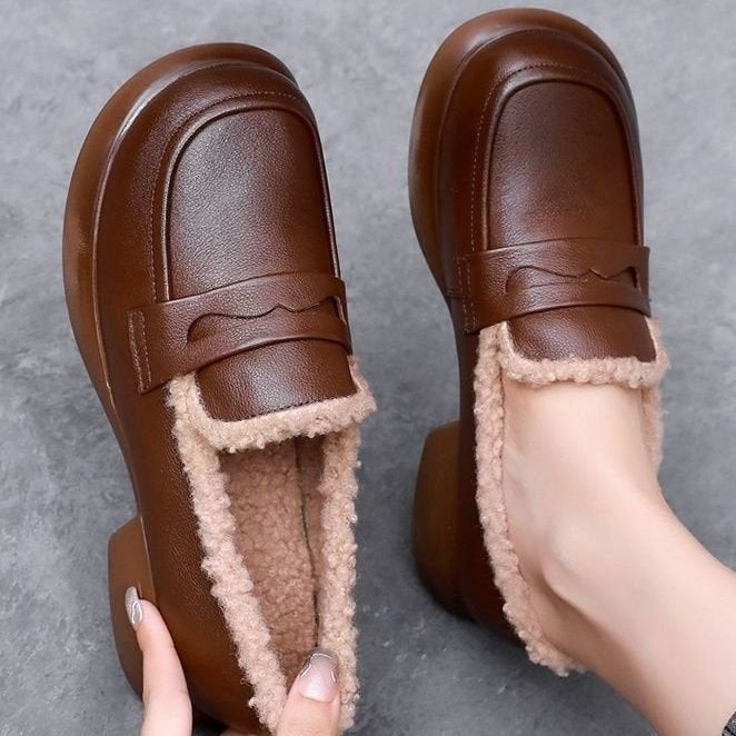 GC Women "Bunch Of Pennies" Loafers