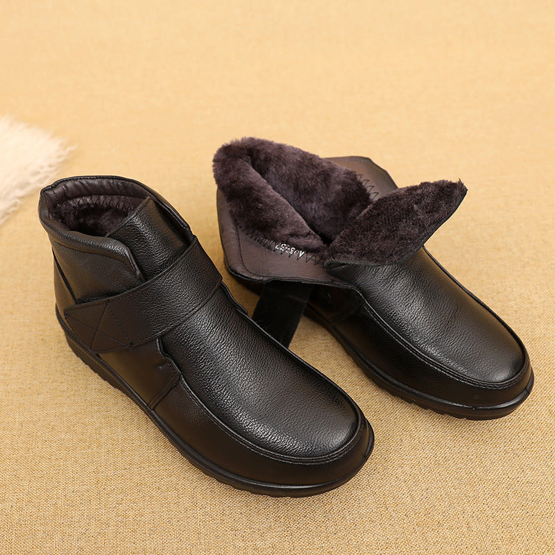 GC Women "Comfort Grace" Fleece Boots