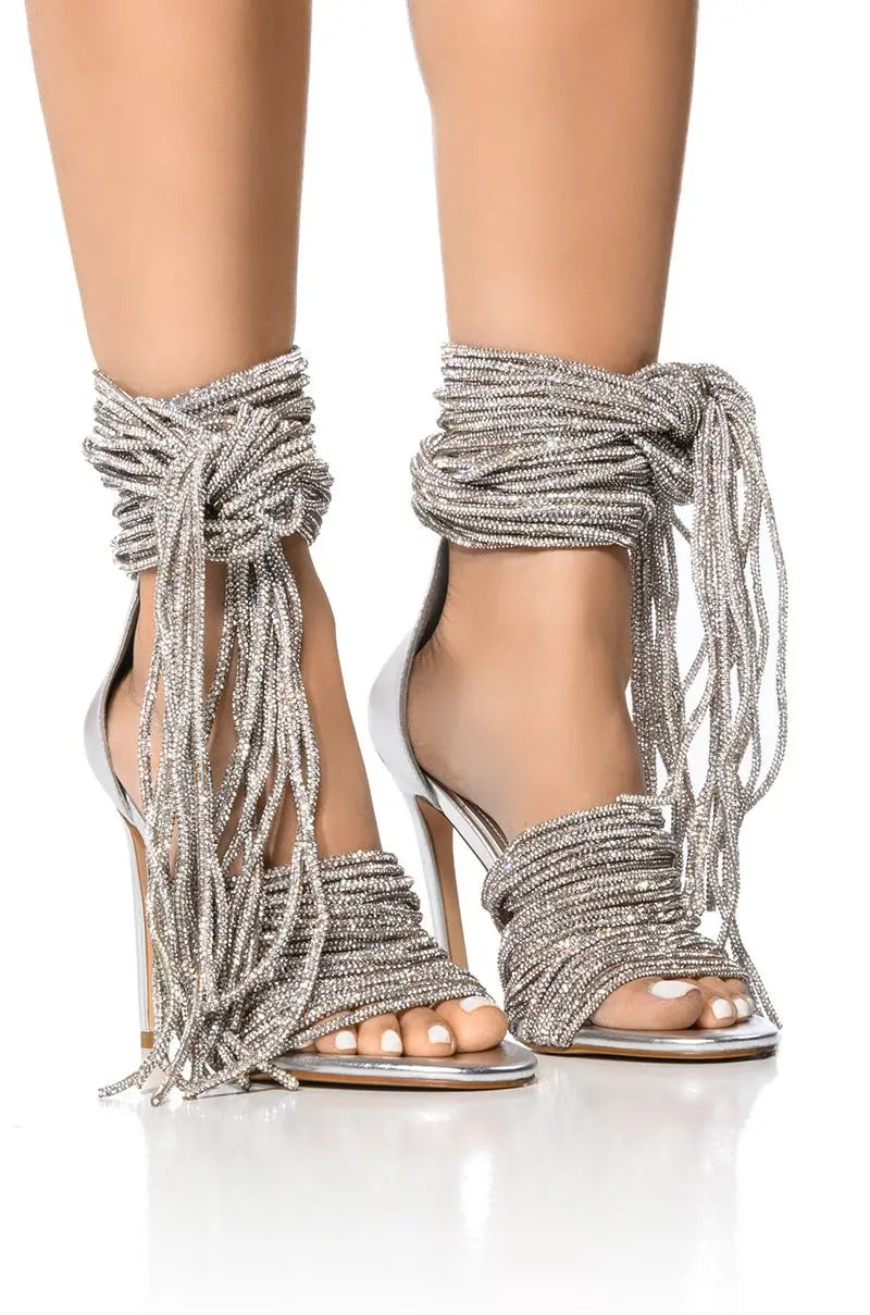 GC Women "Strappy Strap" Sandals
