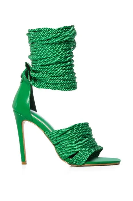 GC Women "Strappy Strap" Sandals